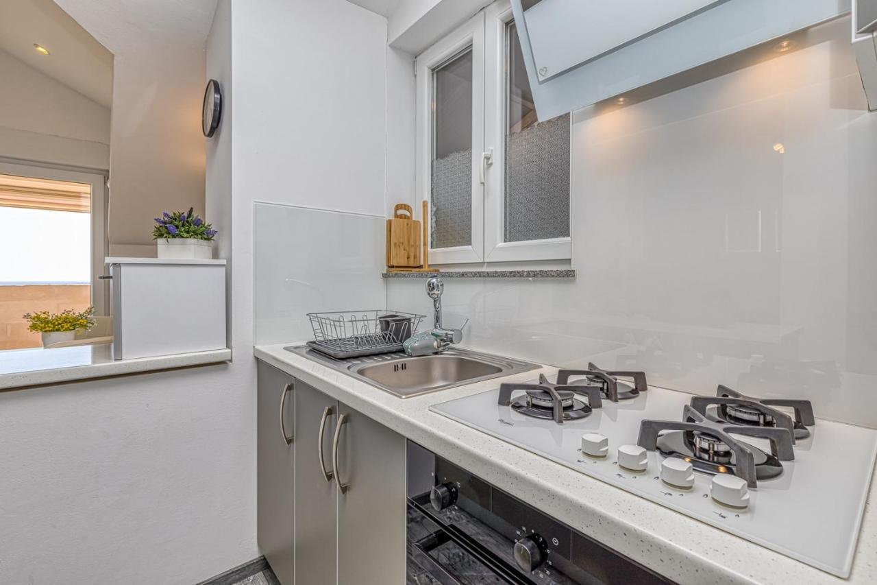 Apartmán Enjoy At L&C Rovinj Exteriér fotografie